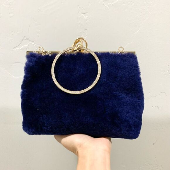Handmade Genuine Shearling, Chic Design Kisslock Wristlet Ring Bag/Crossbody - Picture 1 of 17